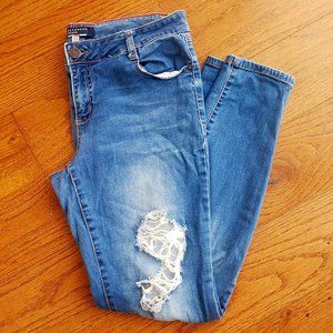Distressed Light Wash Skinny Jeans - BBJ